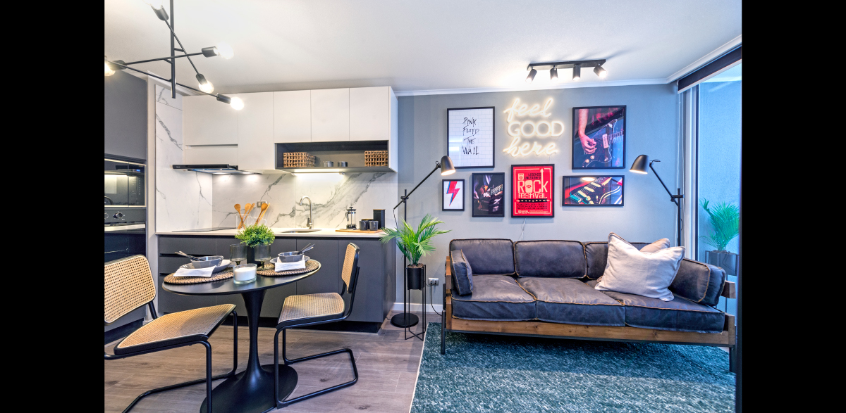 Living y comedor amplios