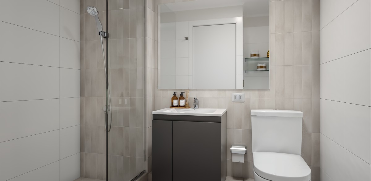 Baño principal con receptáculo y mampara de cristal templado